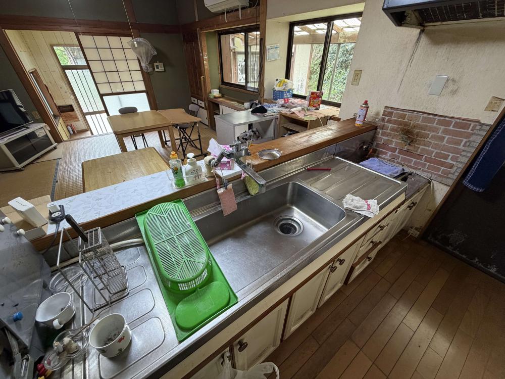 1980s wood house in Kushira, Kanoya, farmland, approval needed