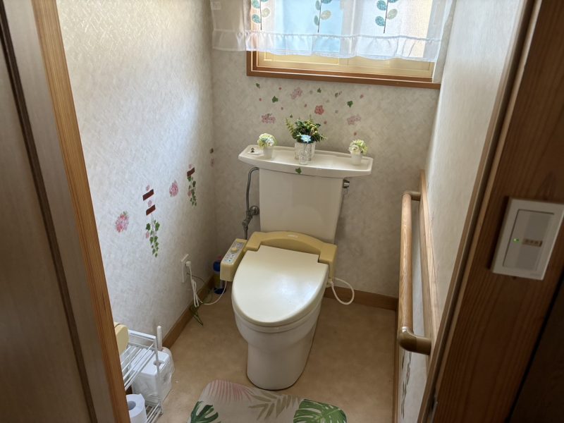 2000s wood house on a large plot in Iwate