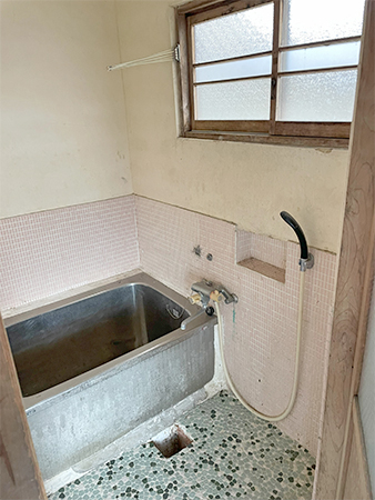 1960s wood house, 3-min walk to station, Wakayama