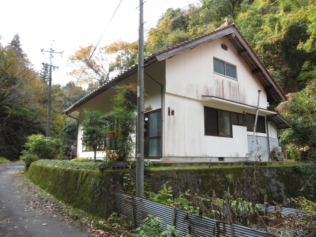 1980s wood house in Shimane
