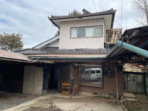 House for Sale 48 (Komachi Area)