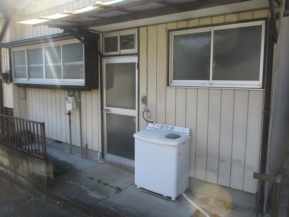1970s wood house, 7-min walk to station, Gunma