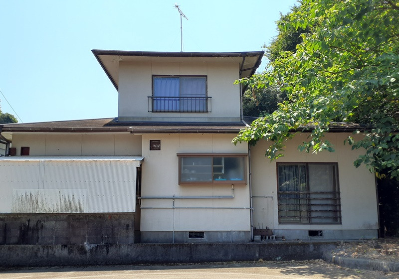 1970s wood house in Hondo, Amakusa
