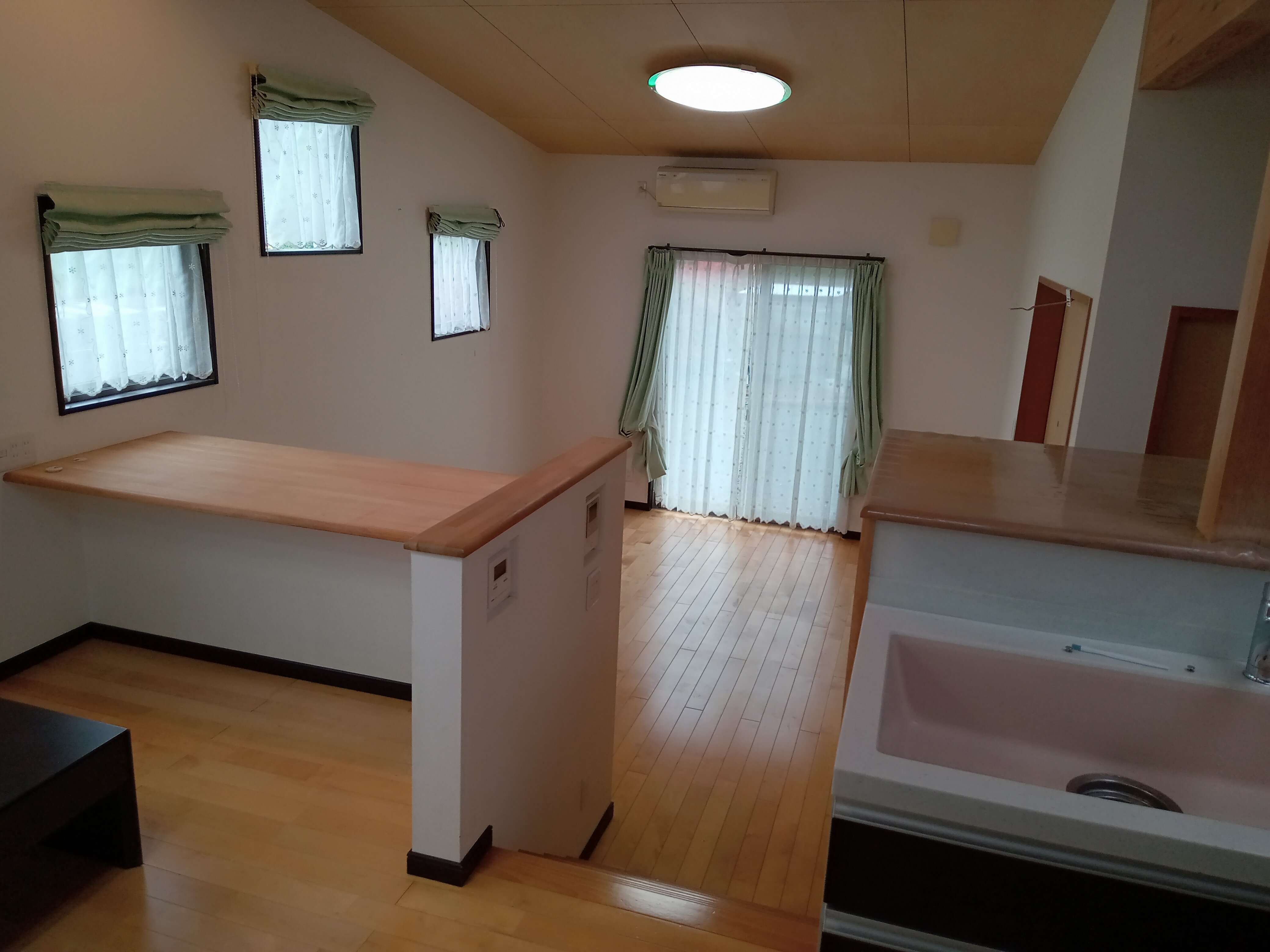 2010s wood house, 19-min walk to station, Okayama