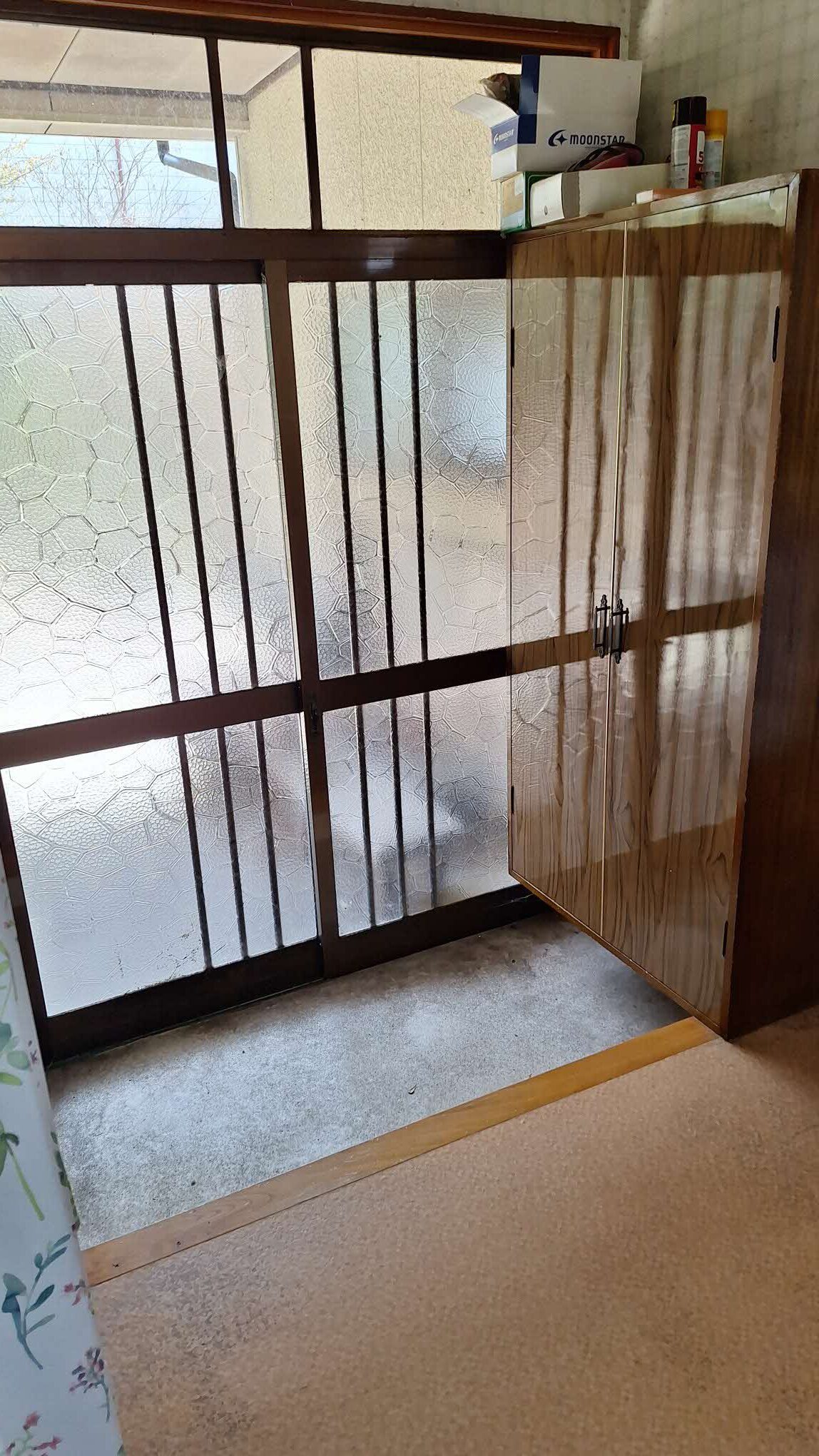1960s wood house on a large plot in Iwate