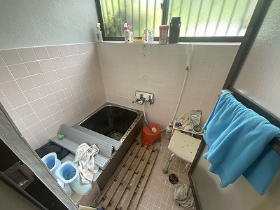 2000s wood house in Hiroshima