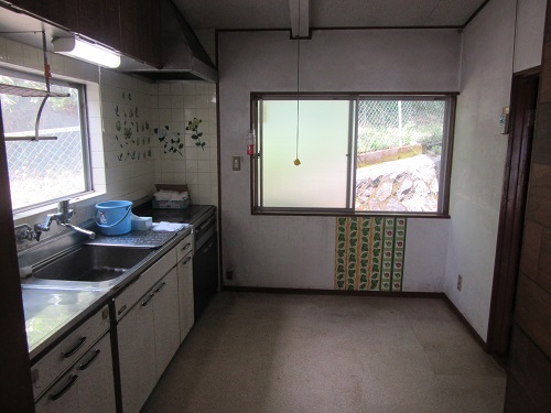 1970s wood house in Hyogo