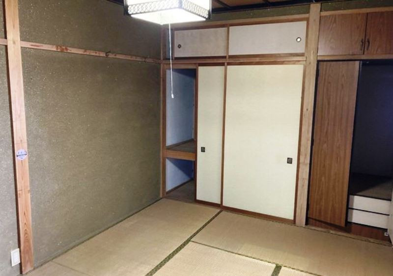 1970s wood house, 5-min walk to station, Toyama