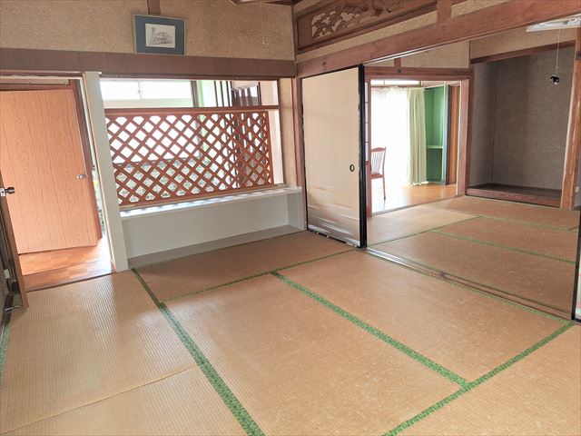 1930s wood house, 14-min walk to station, Yamaguchi