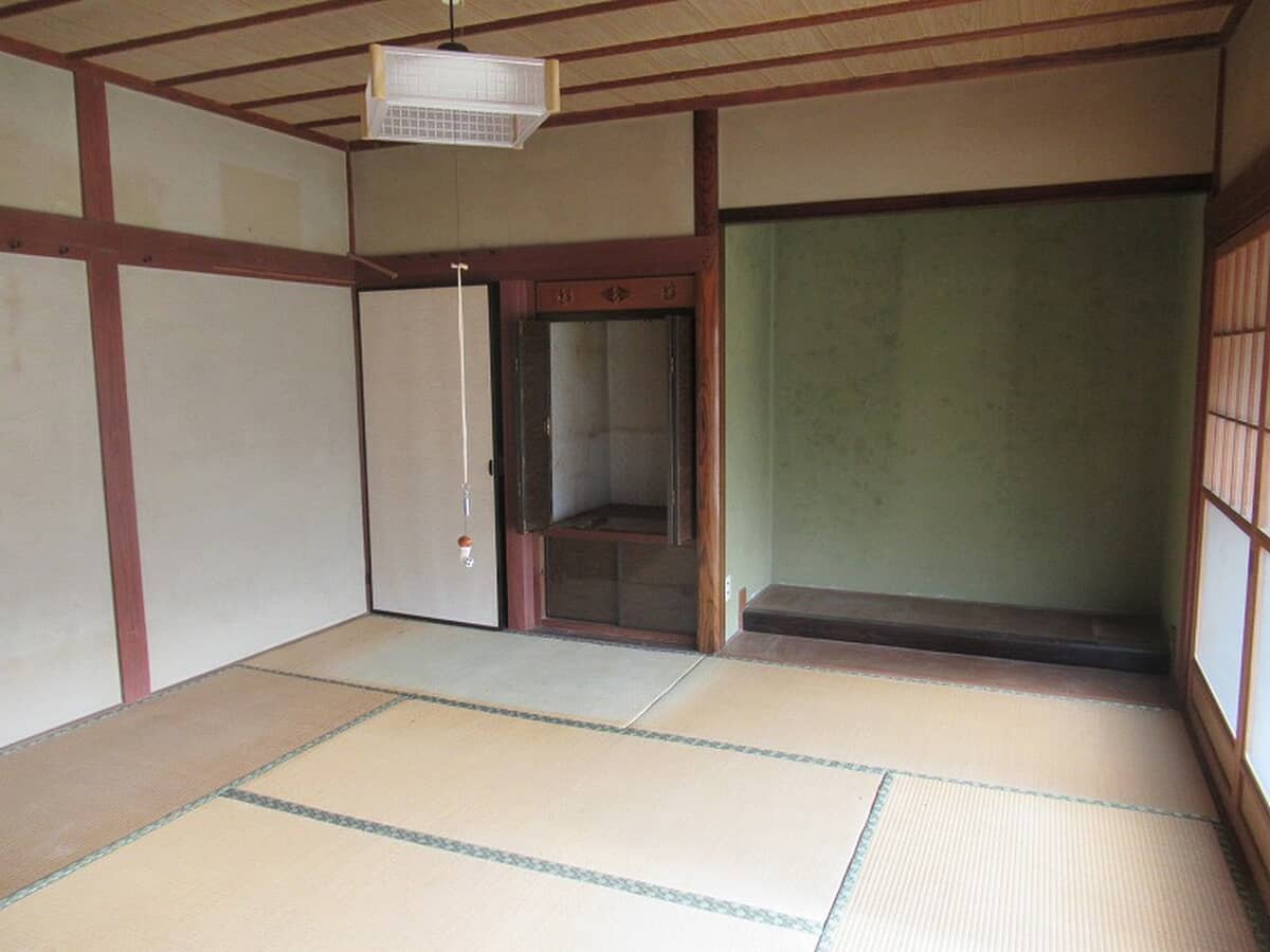 1970s wood house, 11-min walk to station, Hiroshima