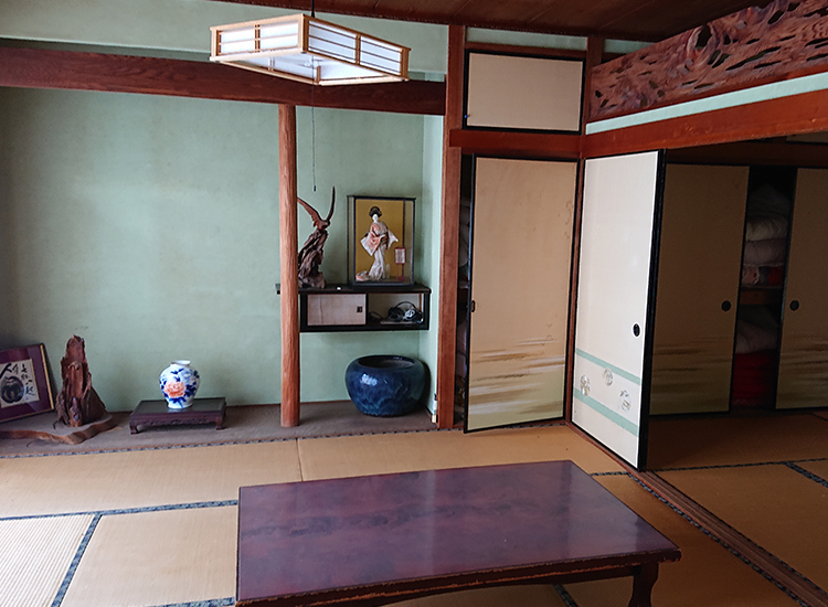 1950s wood house in Shimane