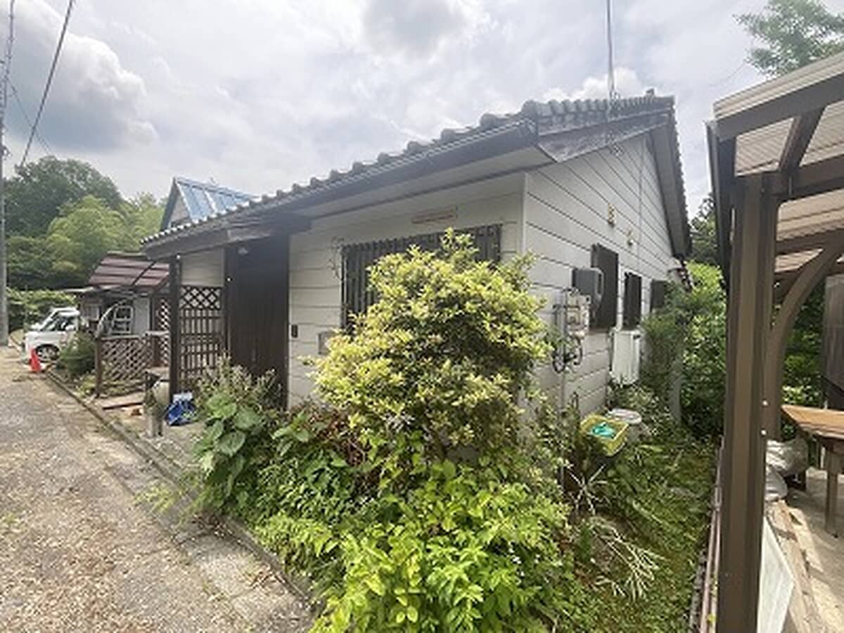 2000s wood house in Hiroshima