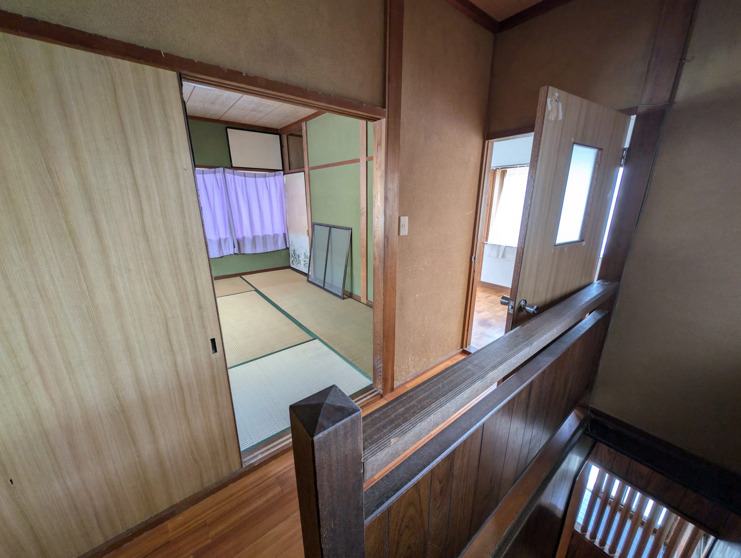 1980s wood house, 6-min walk to station, Hyogo