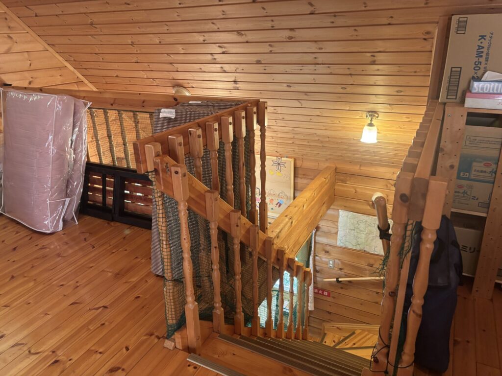 1990s wood house in Nara