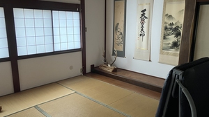 1970s wood house, 18-min walk to station, Yamagata