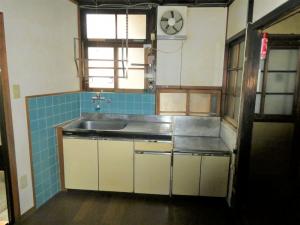1930s wood house, 1-min walk to station, Shimane