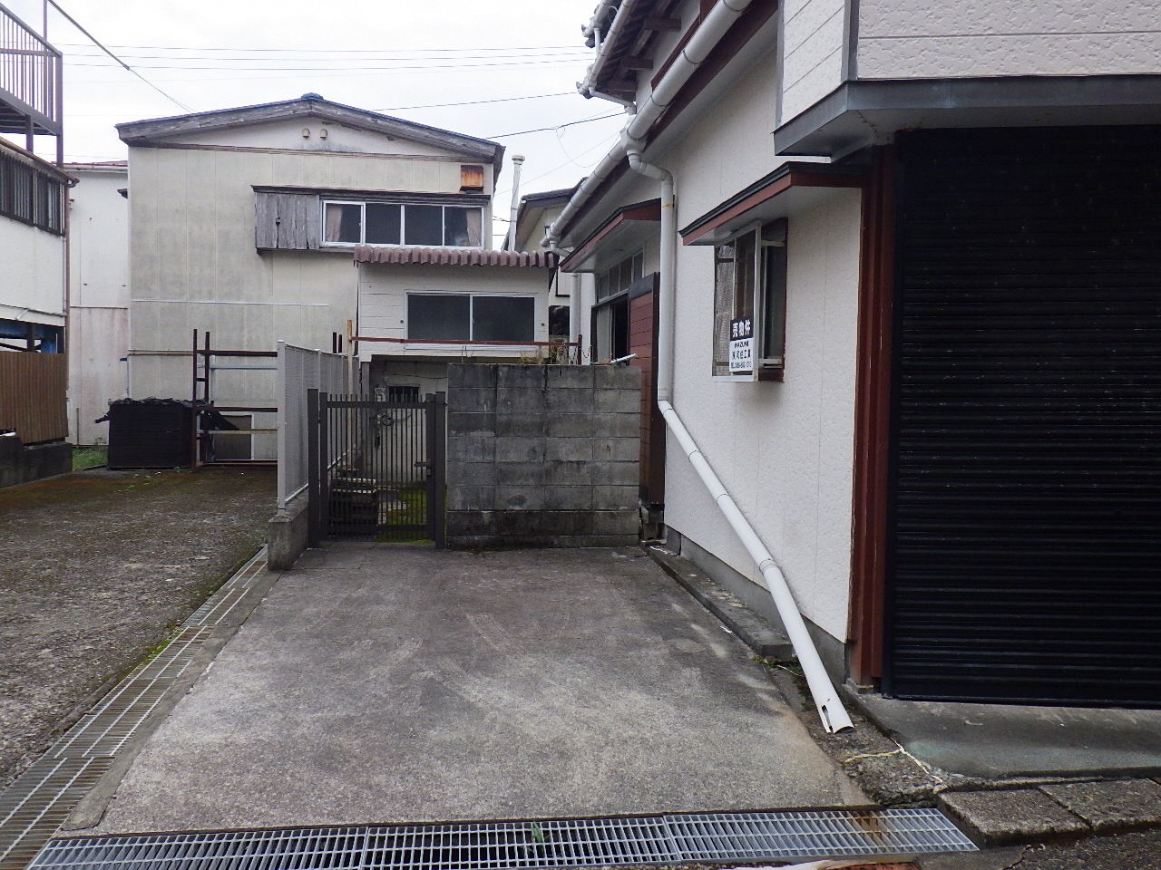 1970s wood house in Kochi