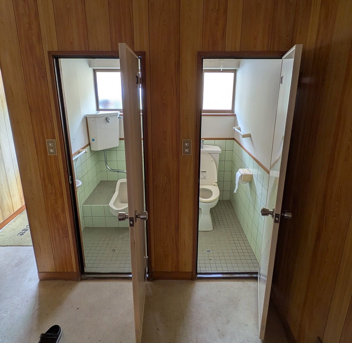 Wood house in Nakasasaki, Fukuchiyama, farmland, approval needed