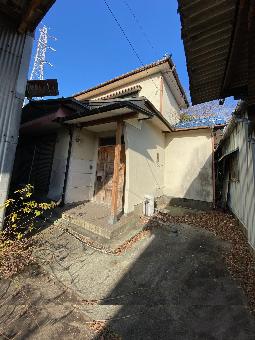 1980s house, 9-min walk to station, Fukuoka