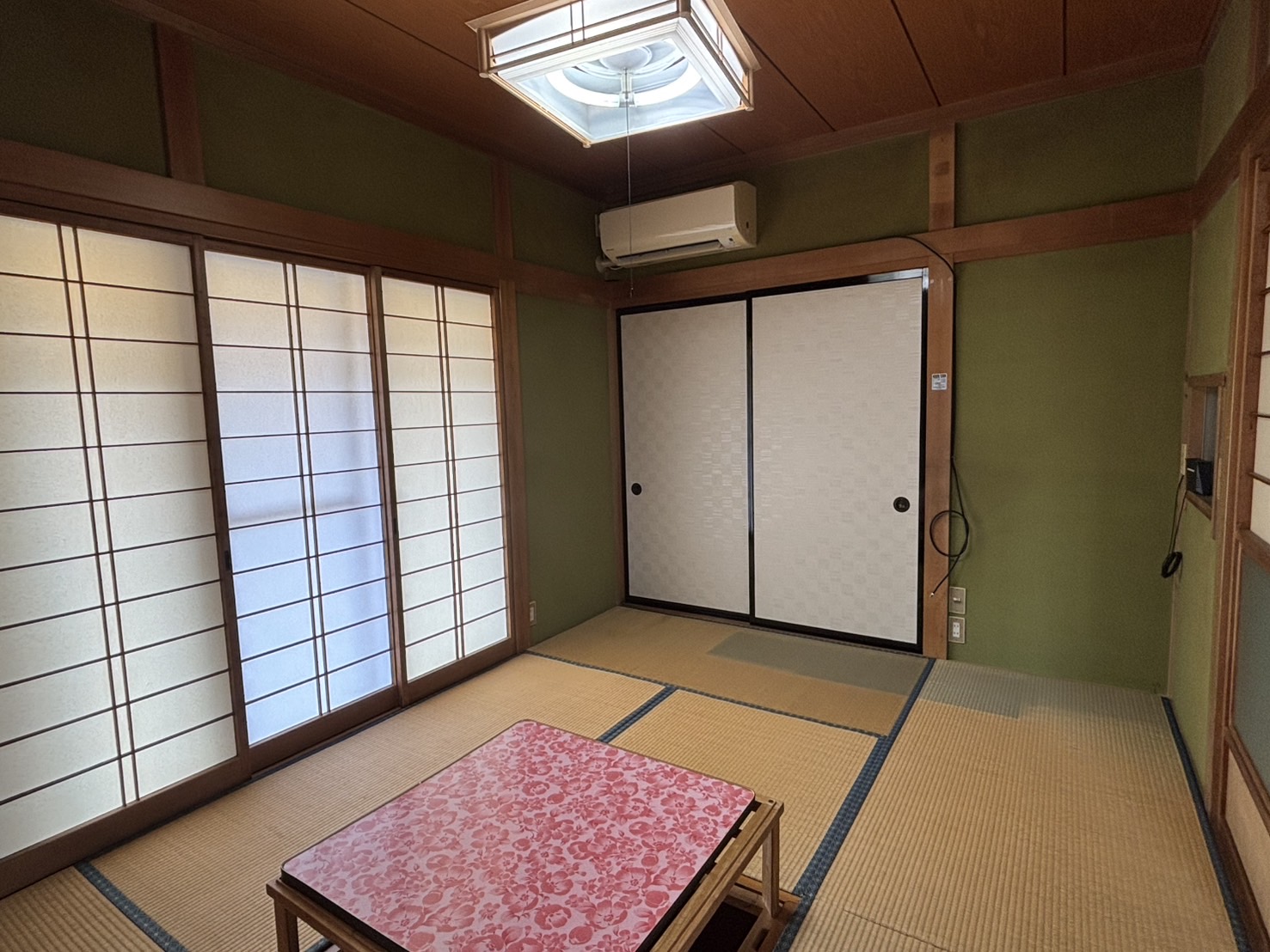 1980s wood house in Shizuoka