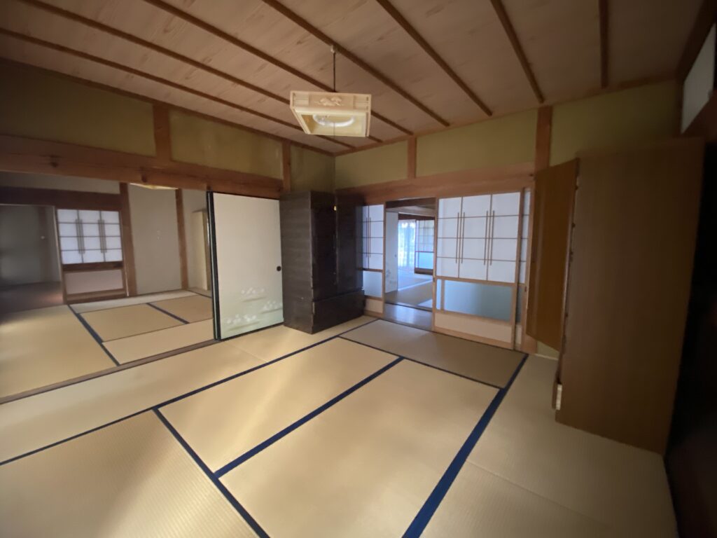 1970s wood house in Shimane