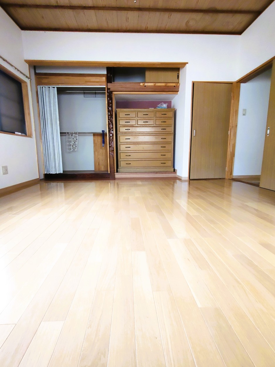 1960s wood house in Ehime