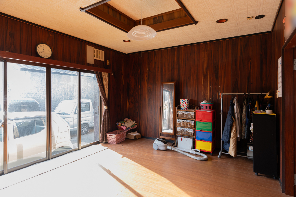 1970s wood house, 2-min walk to station, Yamagata