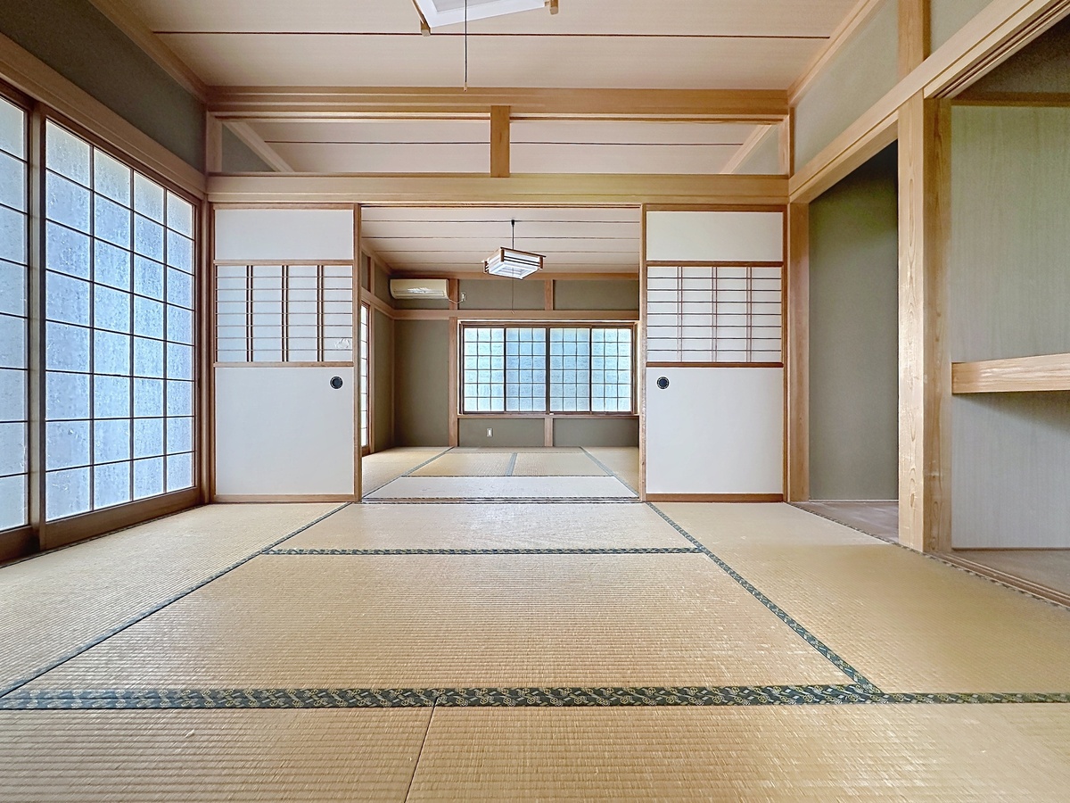 Floor plan for 1990s wood house in Toyama