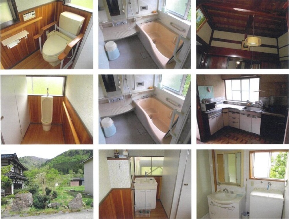 1950s wood house on a large plot in Toyama