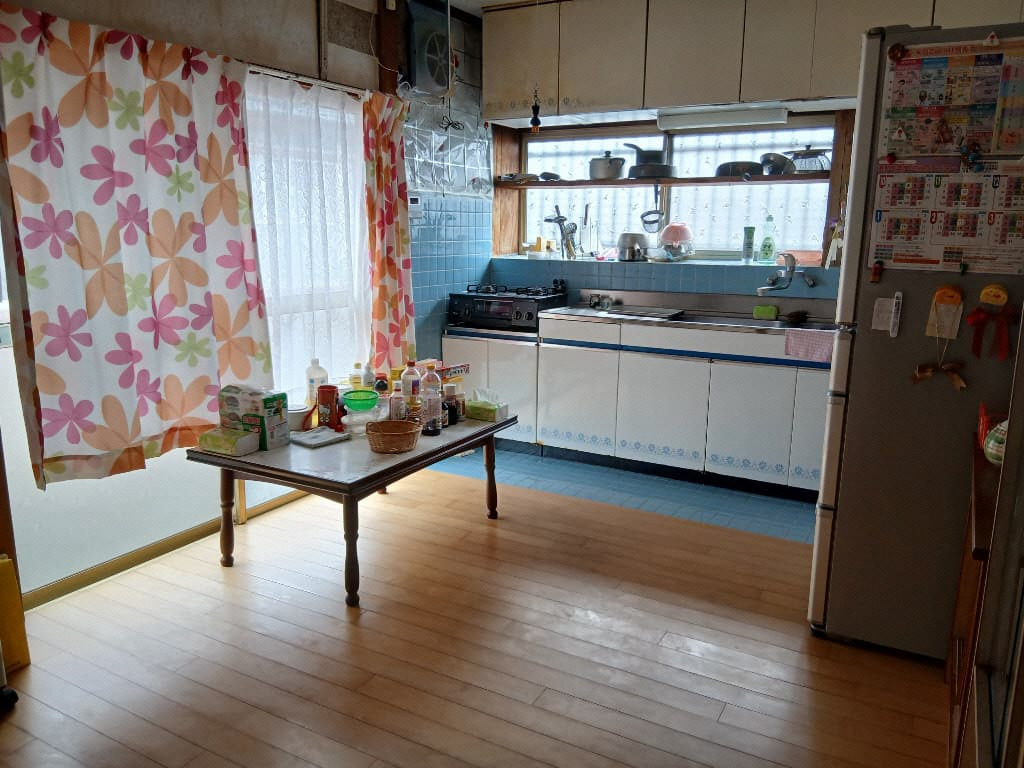 1970s wood house in Nagasaki