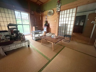 1990s house in Osumi, Soo, farmland, approval needed