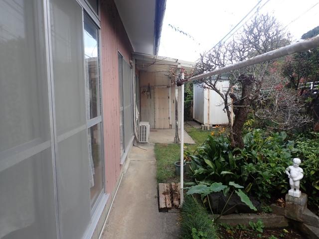 1960s wood house in Oita