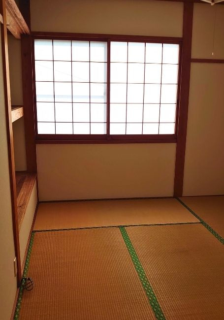 Wood house, 8-min walk to station, Kumamoto