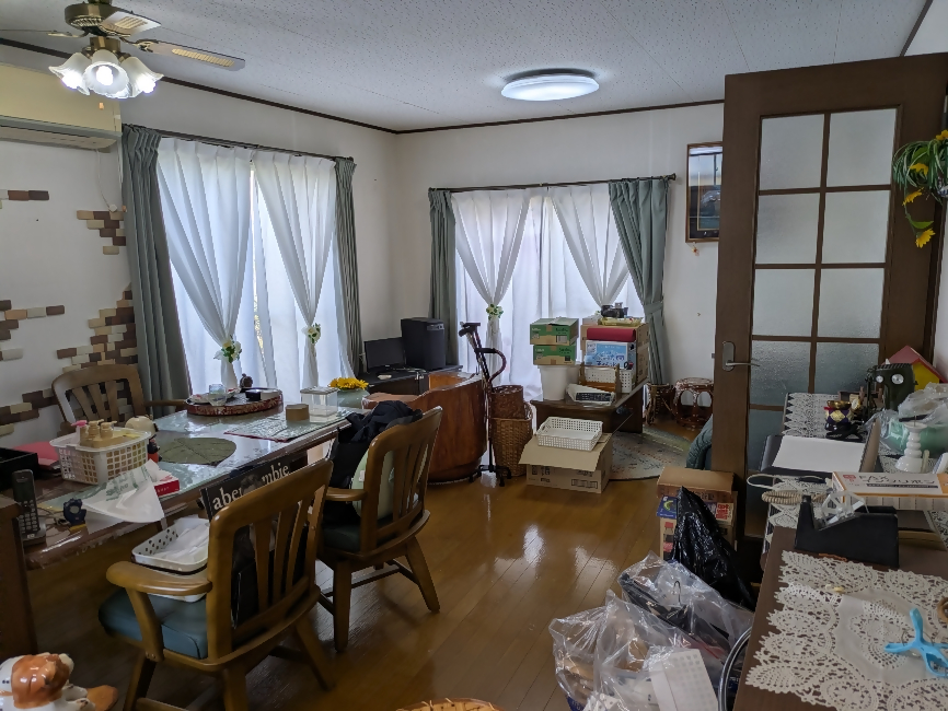 1990s wood house in Shizuoka