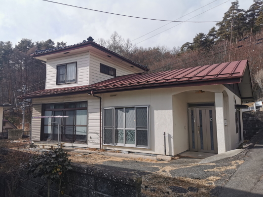 Used House in Shiroyama, Chino City
