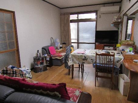 1980s wood house in Oita