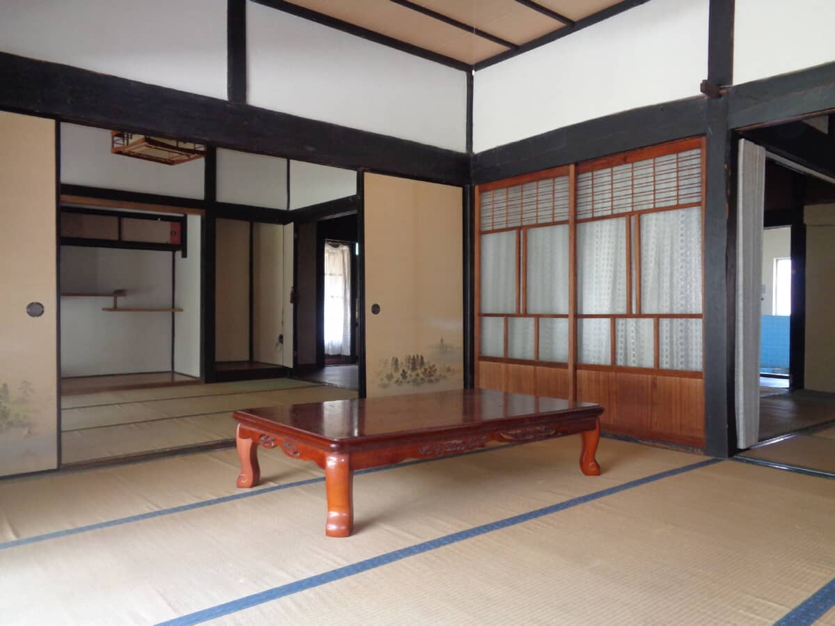 1960s wood house in Hiroshima