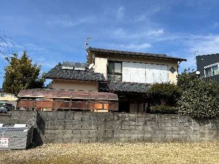 1960s wood house in Torai, Satsuma