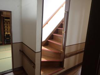 1970s concrete house, 1-min walk to station, Oita