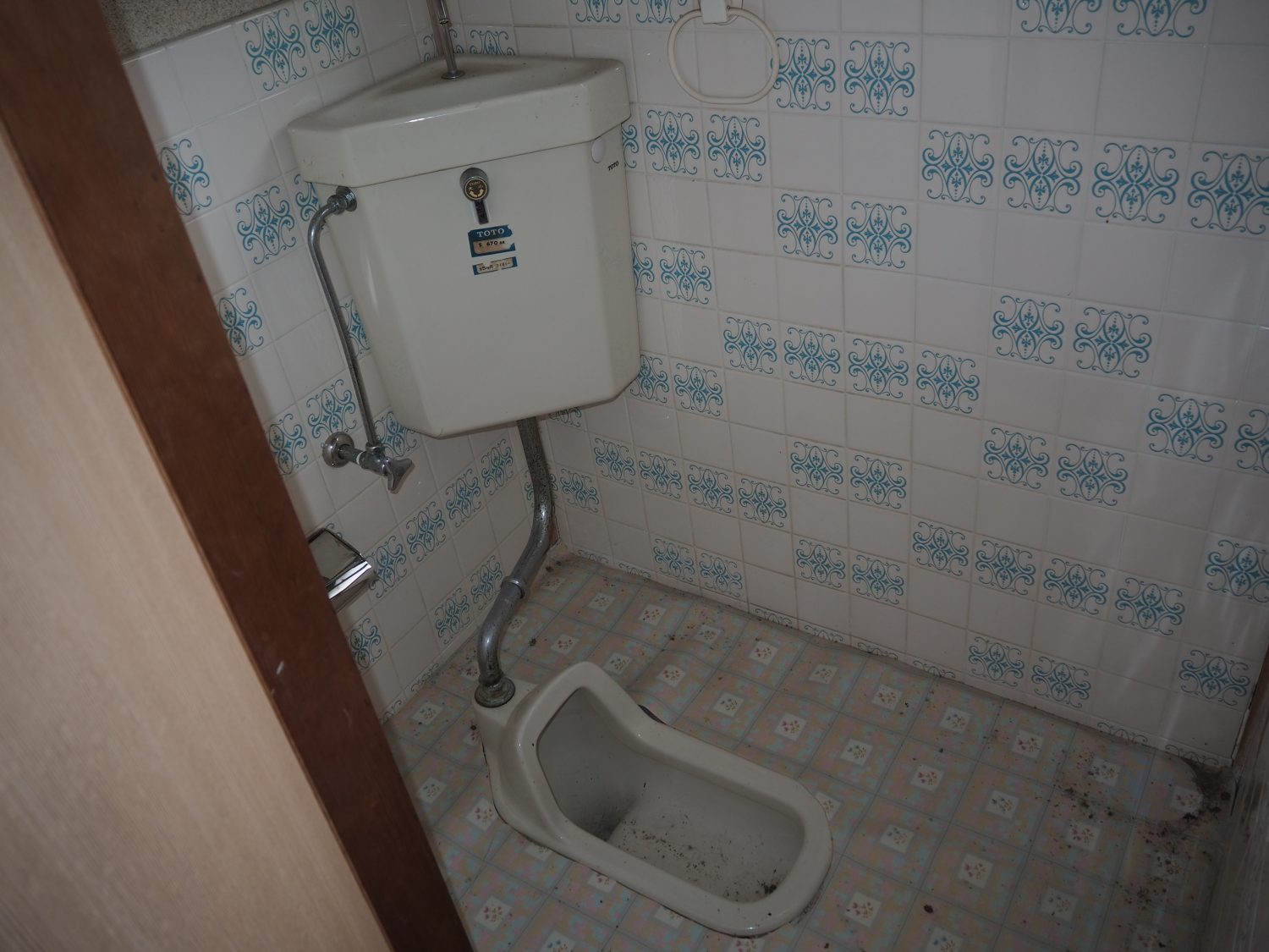 1980s wood house, 6-min walk to station, Hyogo