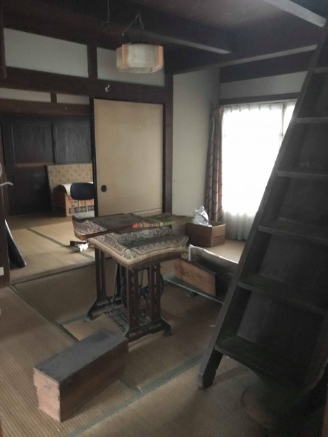 Wood house in Ehime