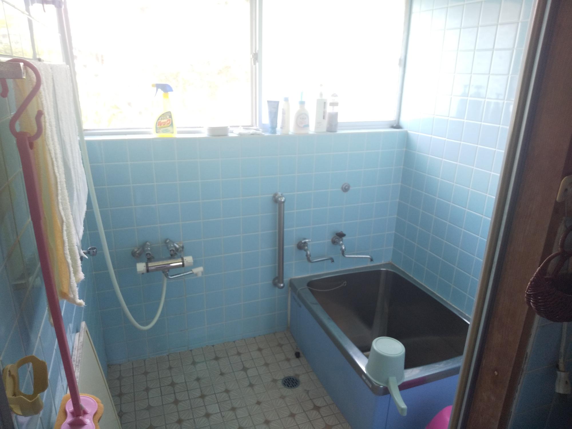 1970s wood house in Konan