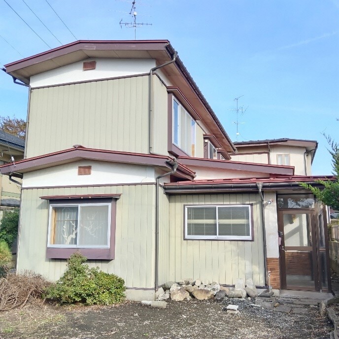 1970s wood house in Aomori