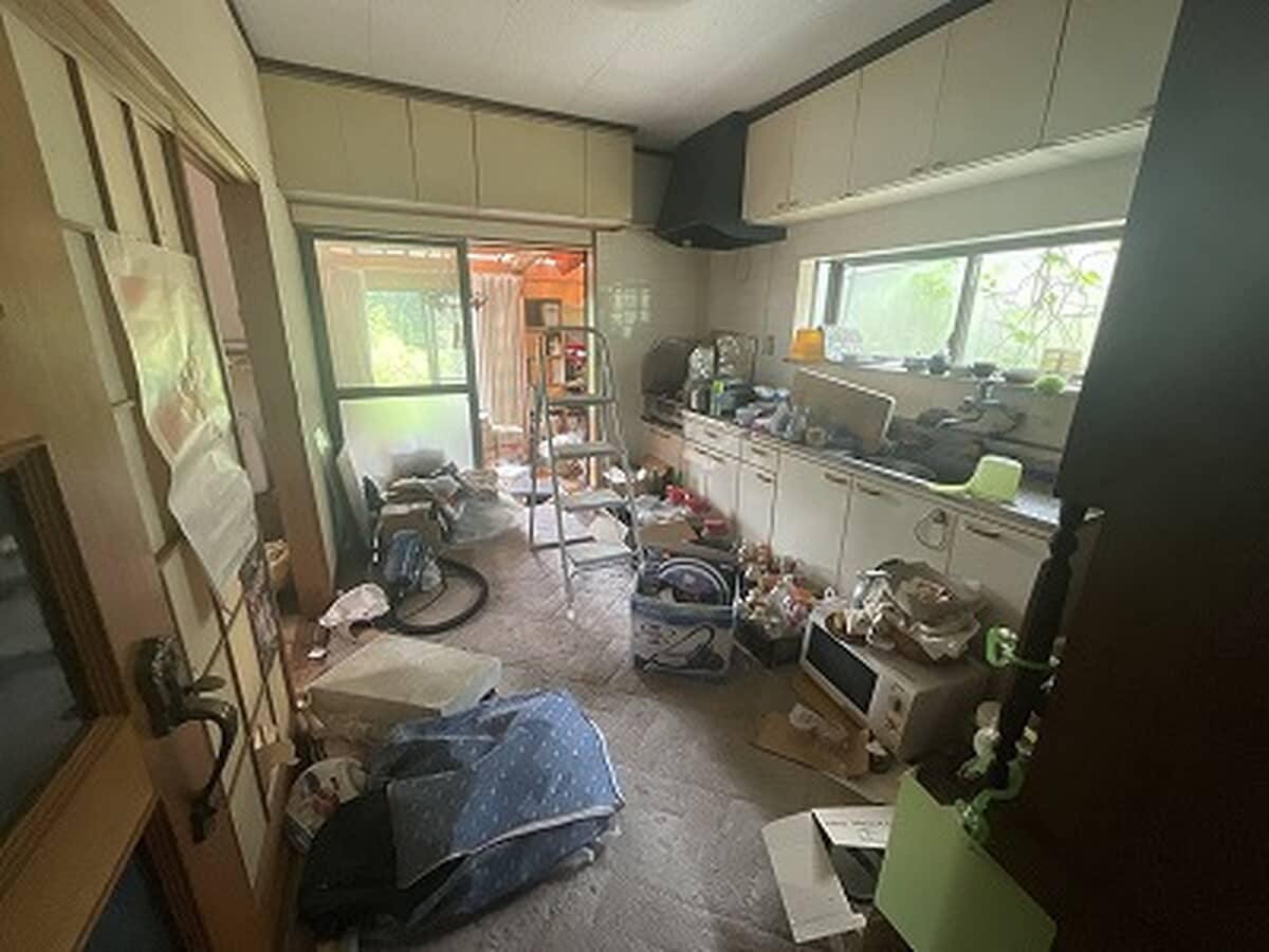 2000s wood house in Hiroshima