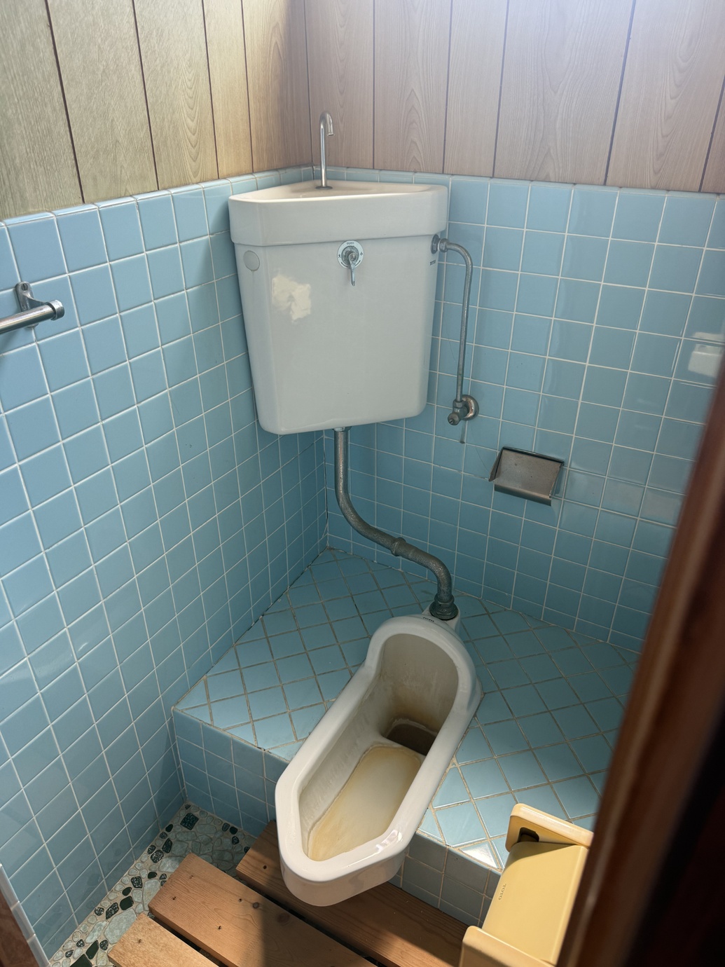 1970s wood house, 8-min walk to station, Fukui