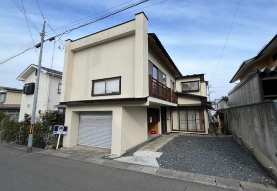 1960s wood house in Aomori