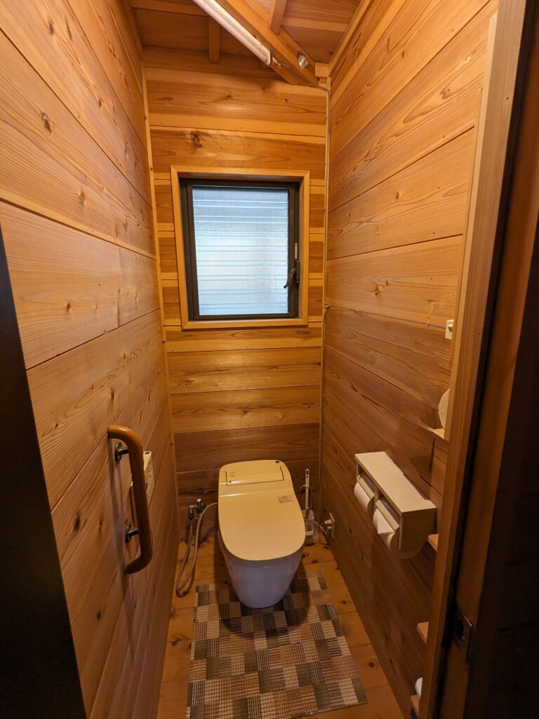 2010s wood house in Nara