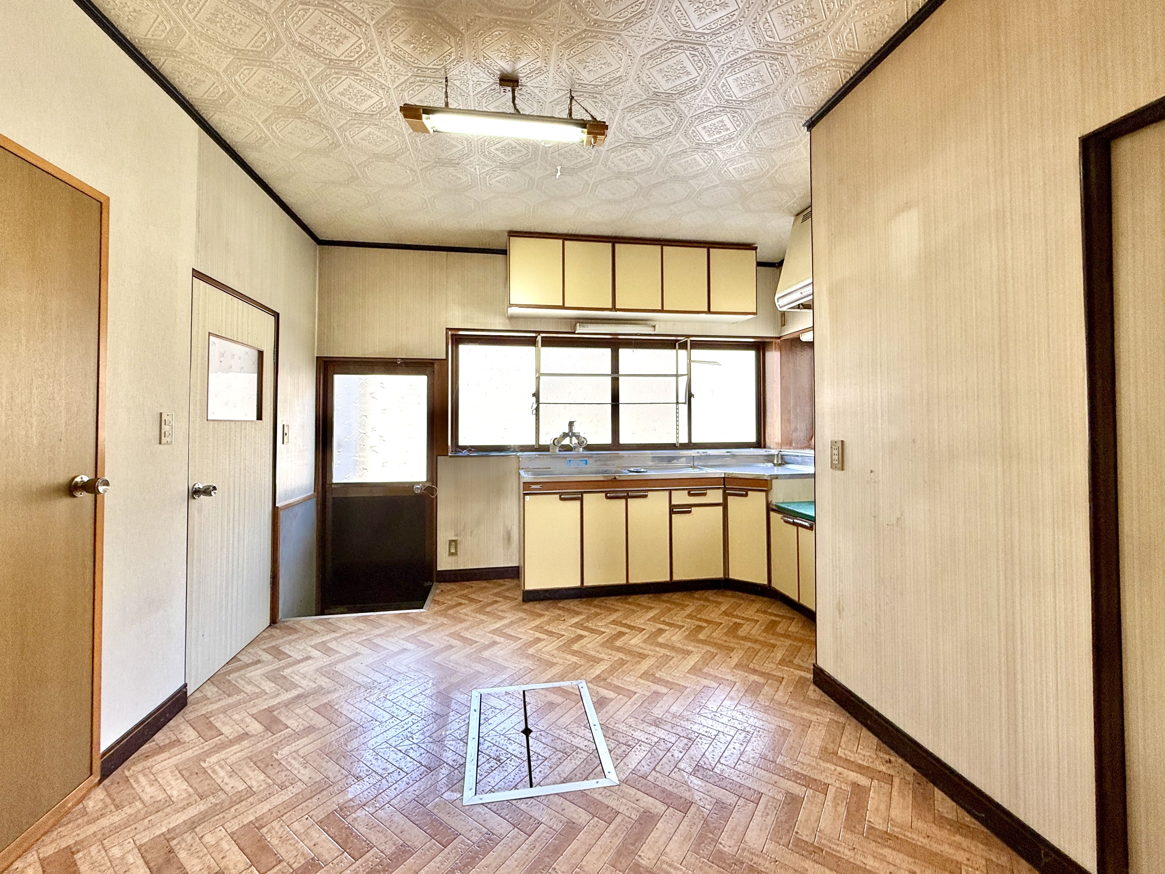 1960s wood house, 6-min walk to station, Nagano