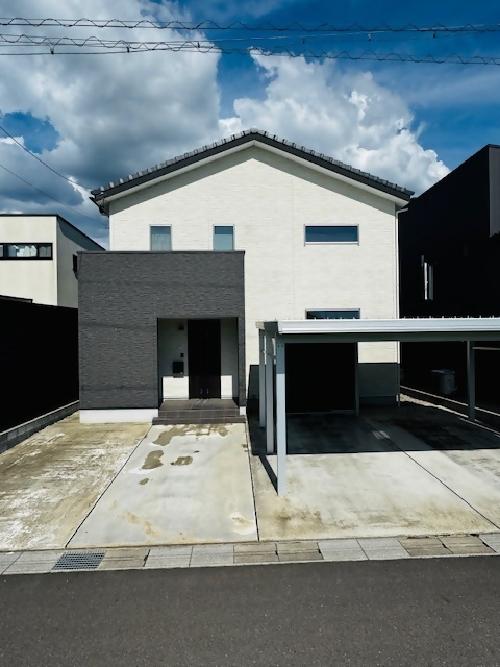 2010s wood house, 16-min walk to station, Fukui