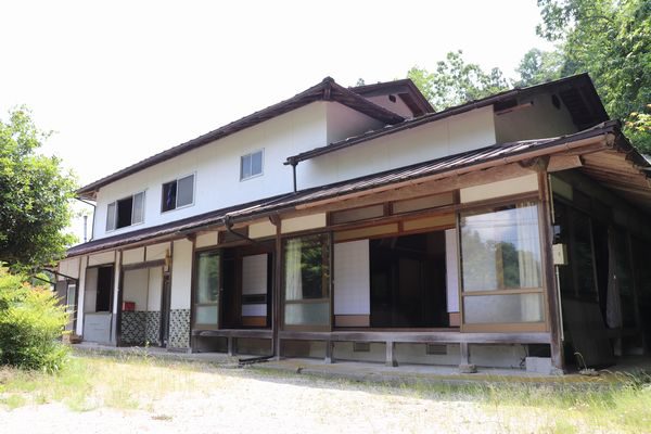 1970s house, 15-min walk to station, Shimane